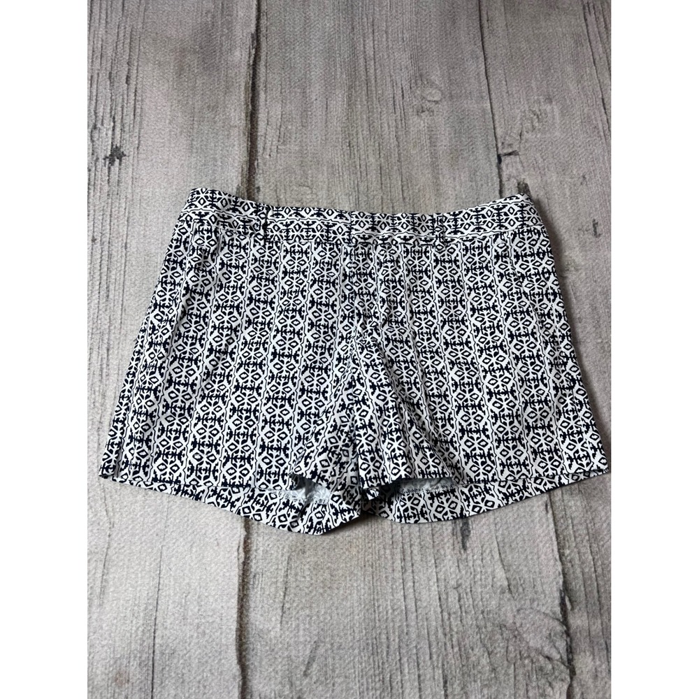 Banana Republic Shorts Womens 6 Black White Geometric‎ Ikat Preppy Minimalist